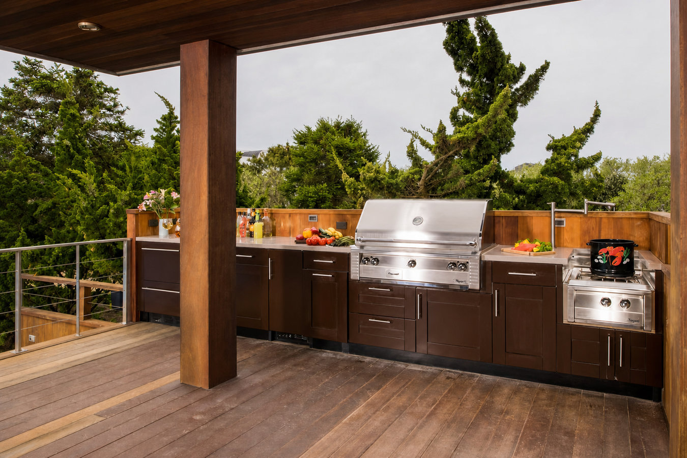 Outdoor kitchen decks